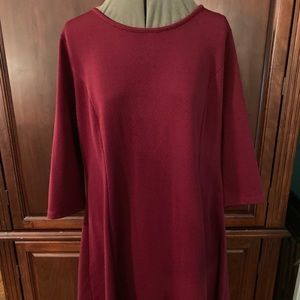 Burgundy 3/4 Sleeve Shift Dress